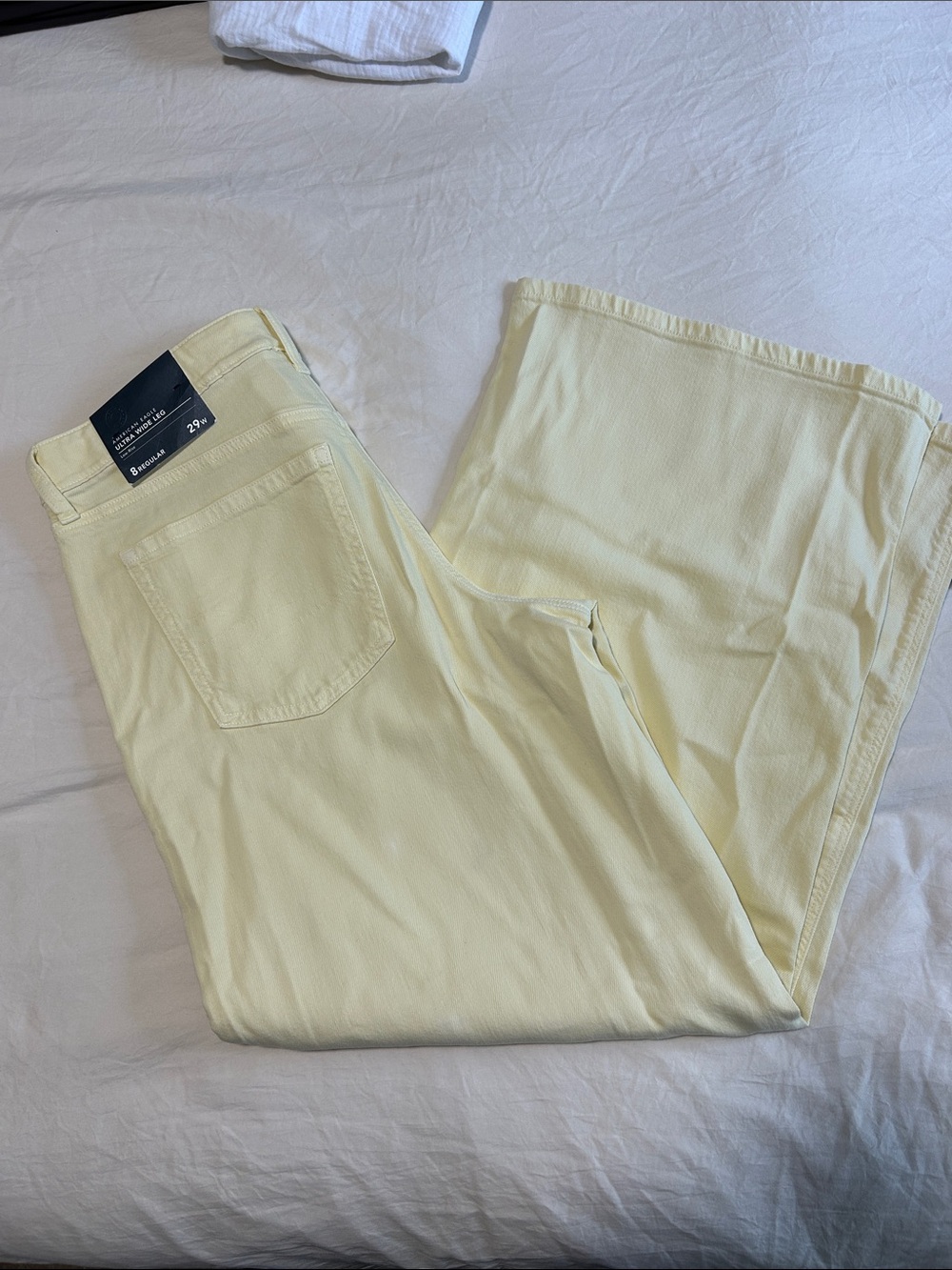 AE Dreamy Drape Stretch Low-Rise Ultra Wide Leg Pant - Yellow NWT - Picture 9 of 11